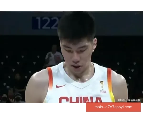 余嘉豪发布男篮驰援vlog 疲惫与头疼并存